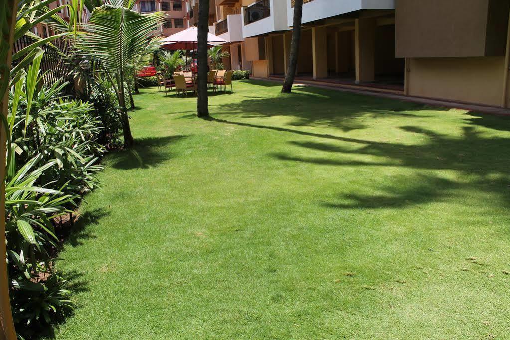 Veera Strand Park Apartamentos con servicio Calangute Exterior foto